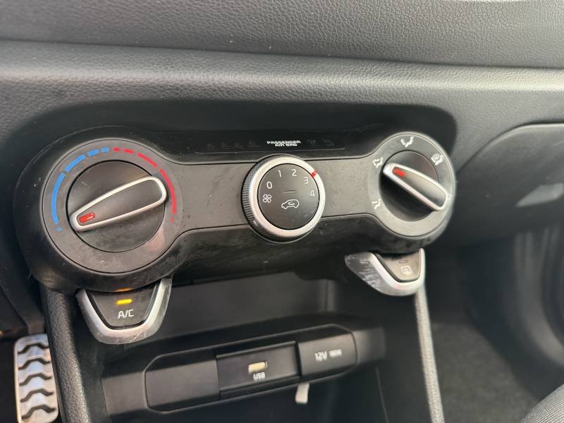 Kia Picanto - Photo 29