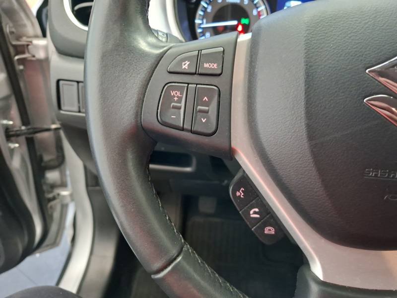 Suzuki Vitara - Photo 24