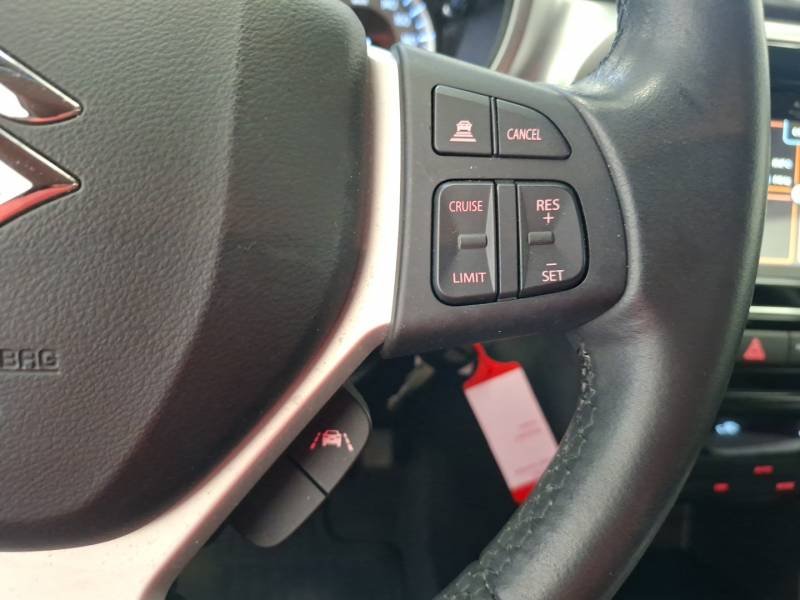 Suzuki Vitara - Photo 25