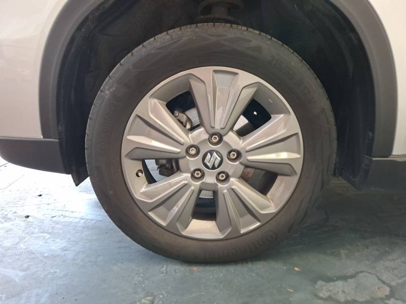 Suzuki Vitara - Photo 9