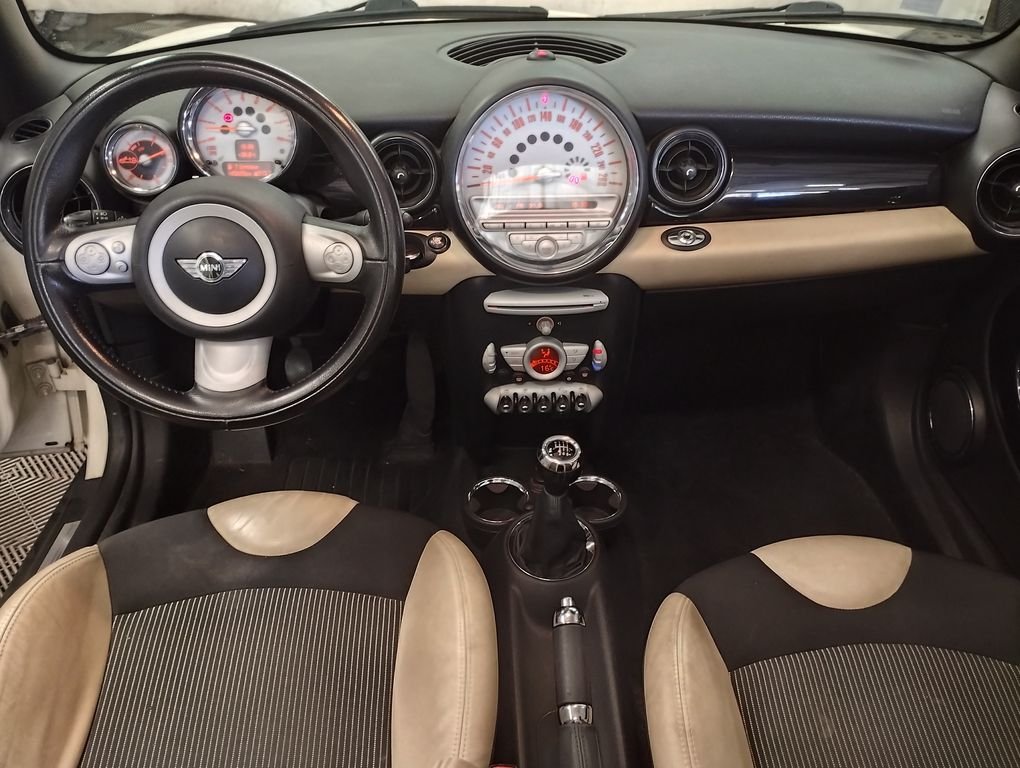 Mini Cooper - Photo 3