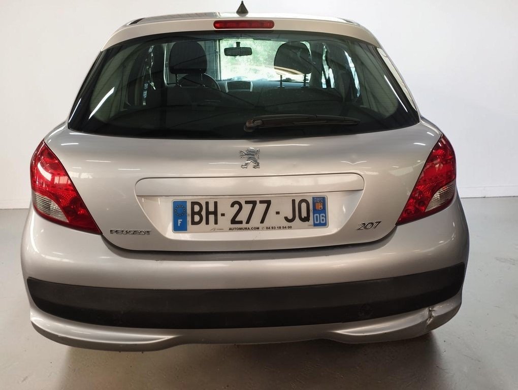 Peugeot 207 - Photo 5