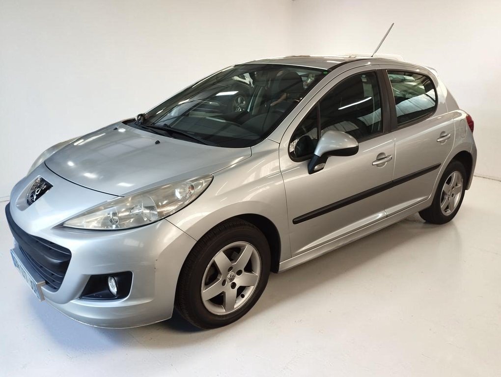 Peugeot 207 - Photo 6
