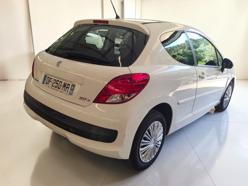 Peugeot 207+ - Photo 2