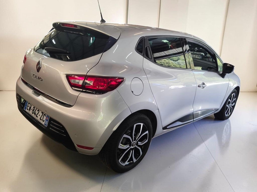 Renault Clio - Photo 2
