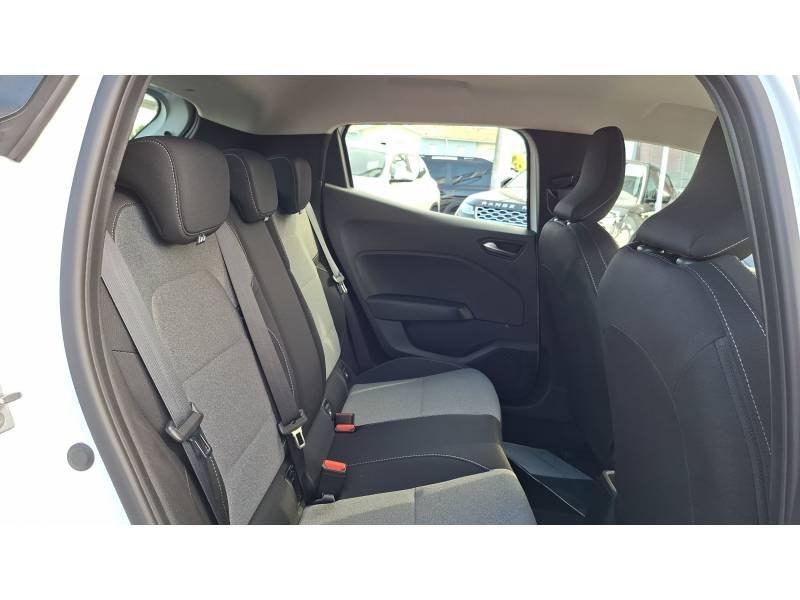 Renault Clio - Photo 16