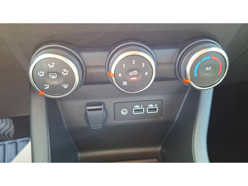 Renault Clio - Photo 22