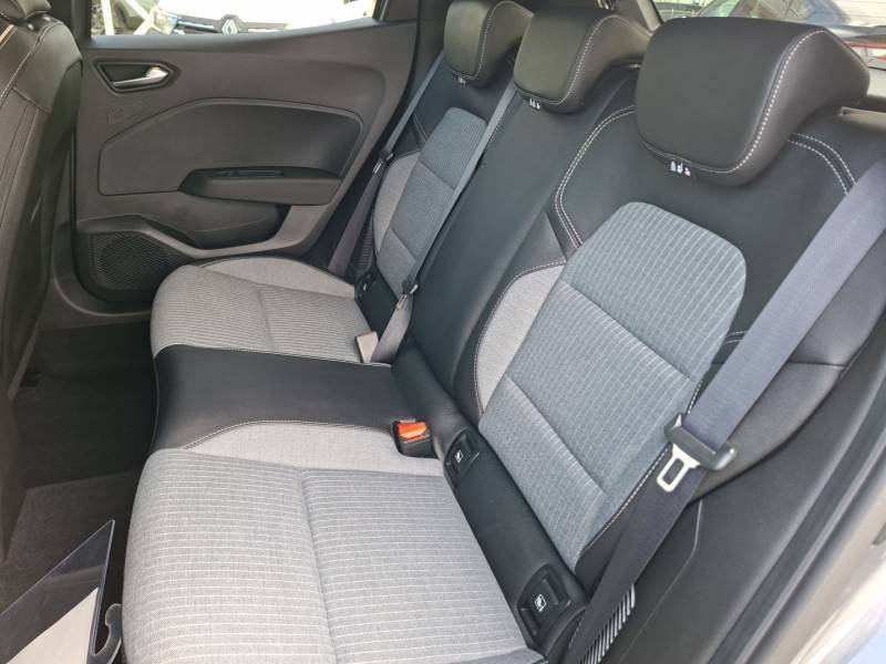 Renault Clio - Photo 15