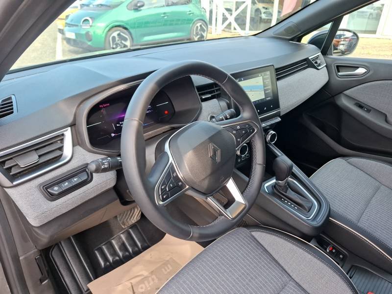 Renault Clio - Photo 17