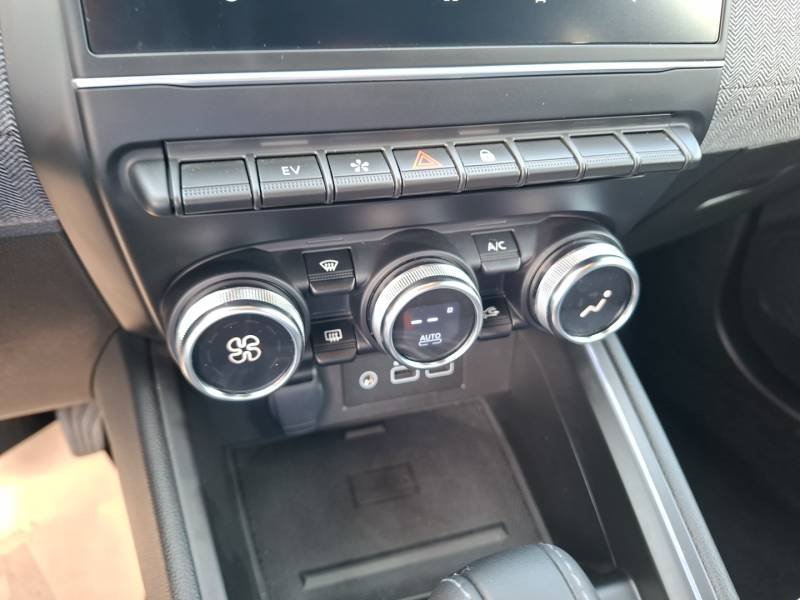 Renault Clio - Photo 25
