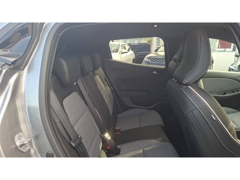 Renault Clio - Photo 16
