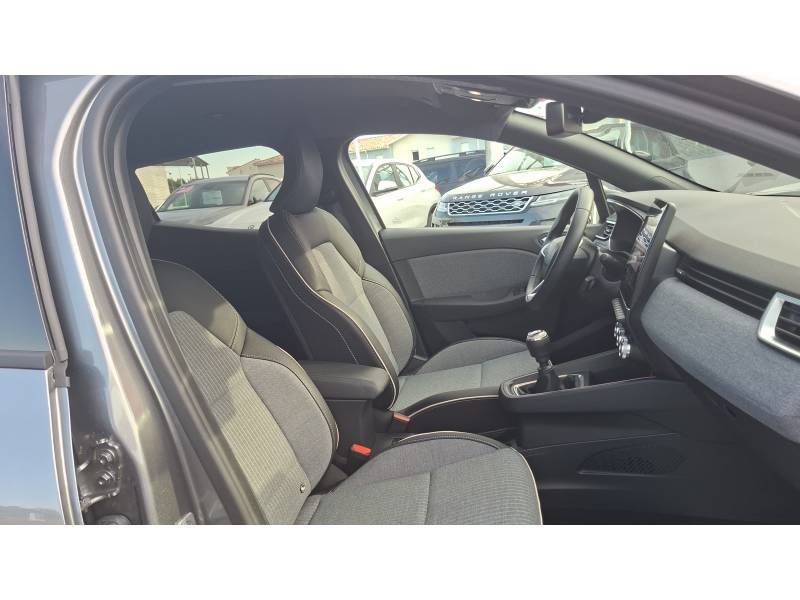 Renault Clio - Photo 17