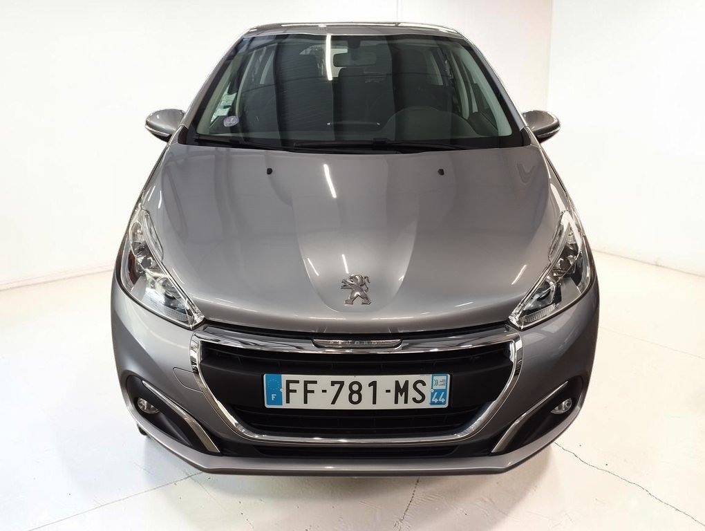 Peugeot 208 - Photo 4