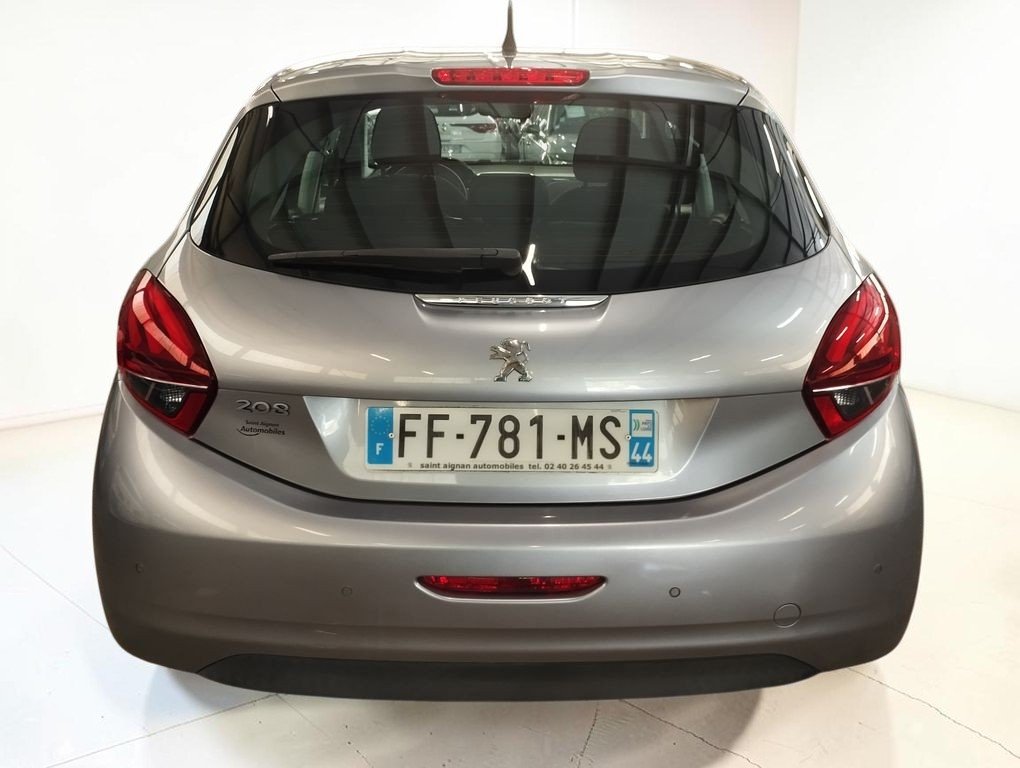 Peugeot 208 - Photo 5