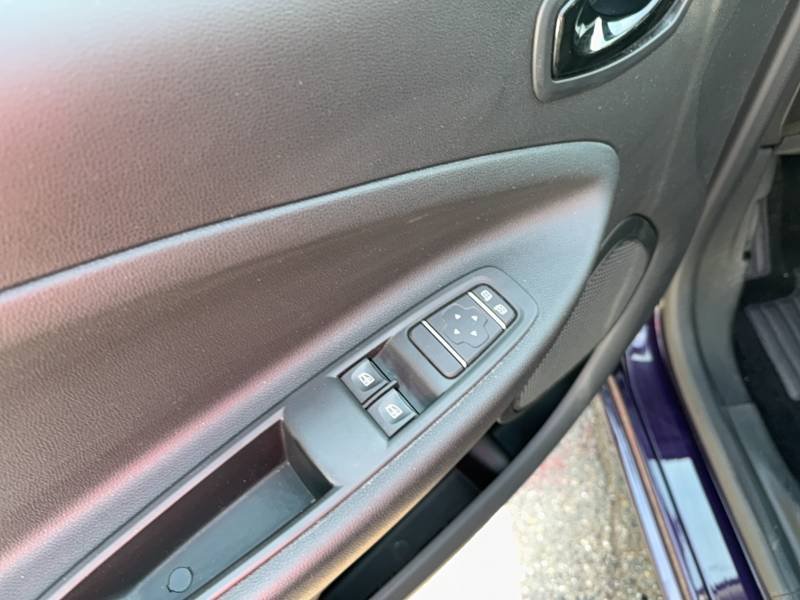 Renault Zoe - Photo 18