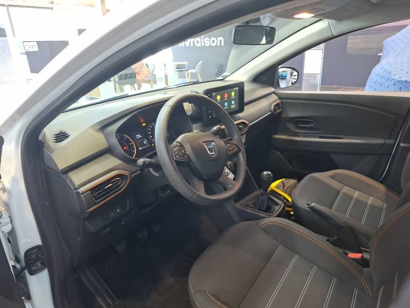 Dacia Sandero - Photo 11