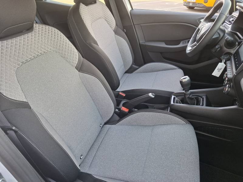 Renault Clio - Photo 12