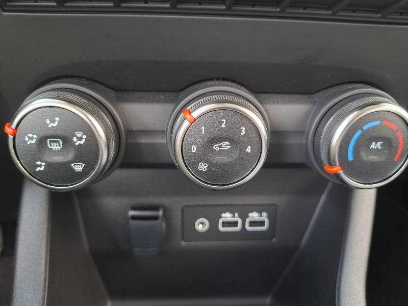 Renault Clio - Photo 24
