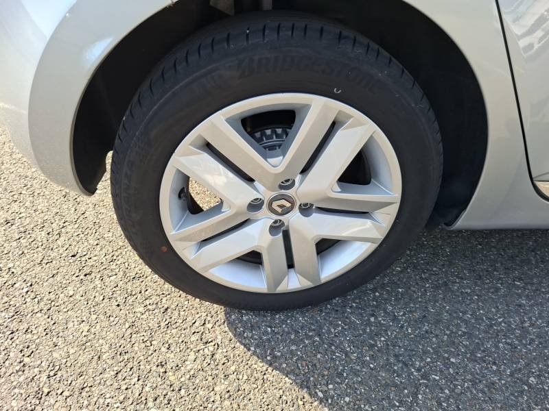 Renault Clio - Photo 14