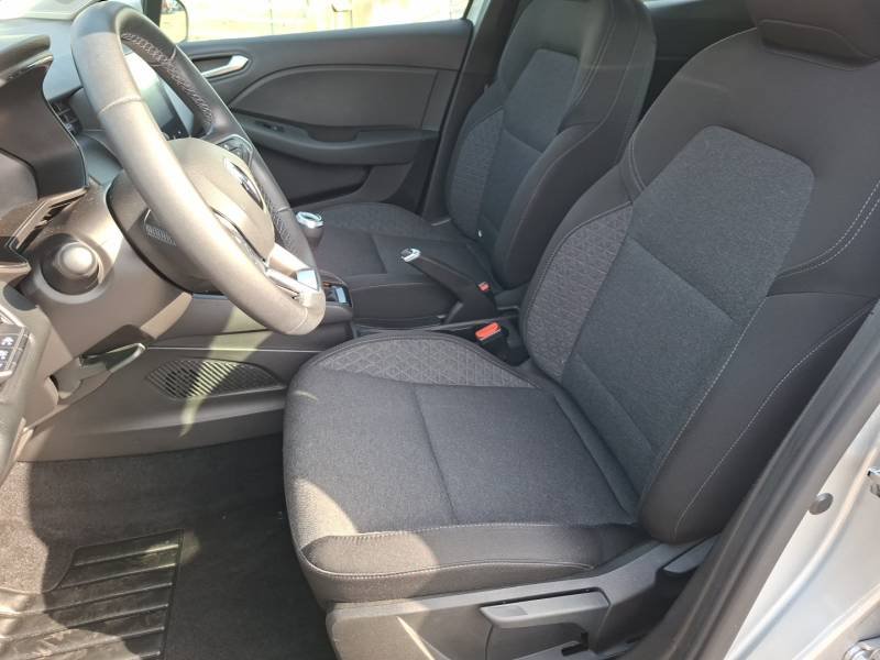Renault Clio - Photo 22