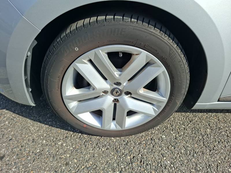 Renault Clio - Photo 9
