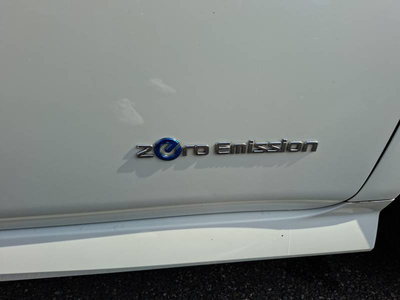 Nissan Leaf - Photo 25