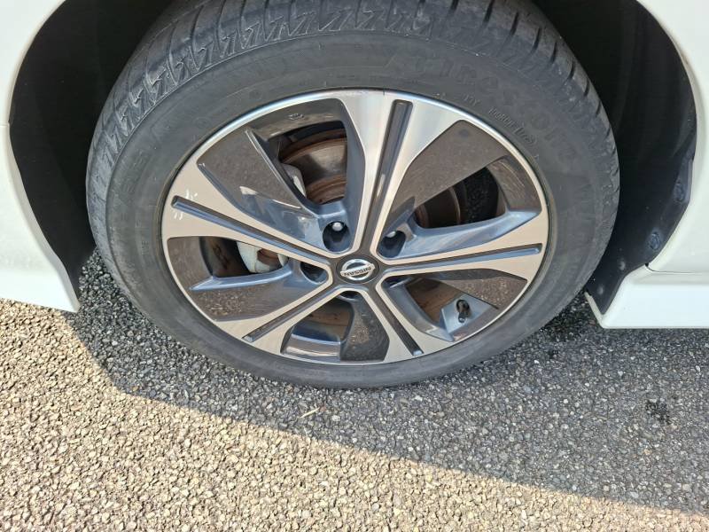 Nissan Leaf - Photo 33