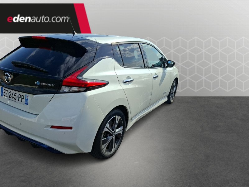Nissan Leaf - Photo 5