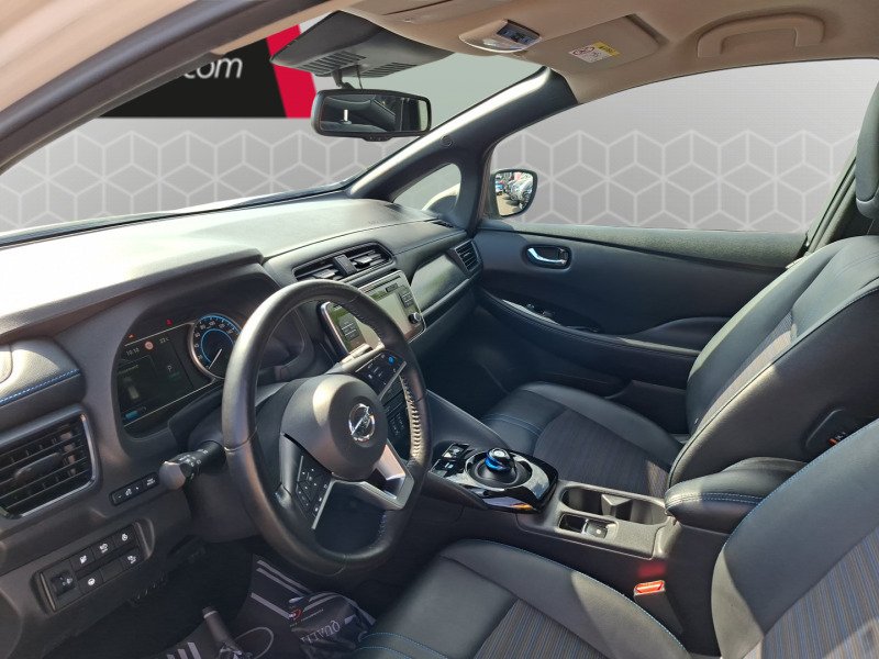 Nissan Leaf - Photo 8