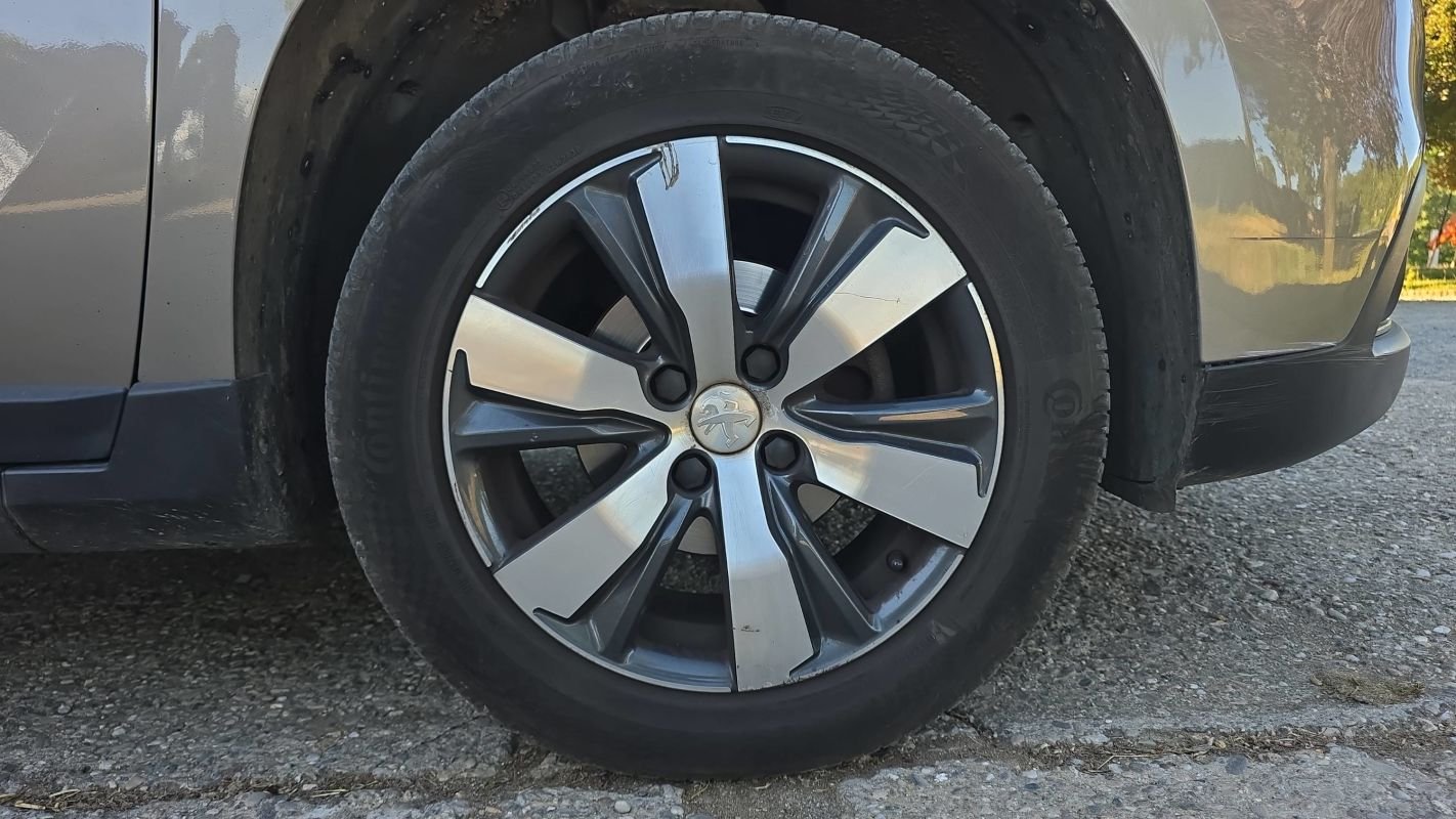 Peugeot 2008 - Photo 17