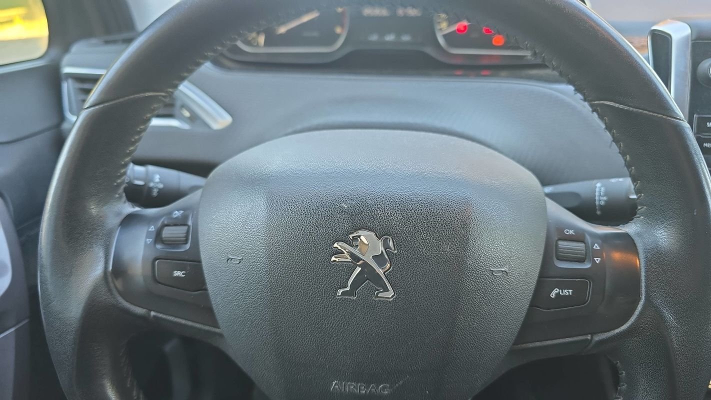 Peugeot 2008 - Photo 28