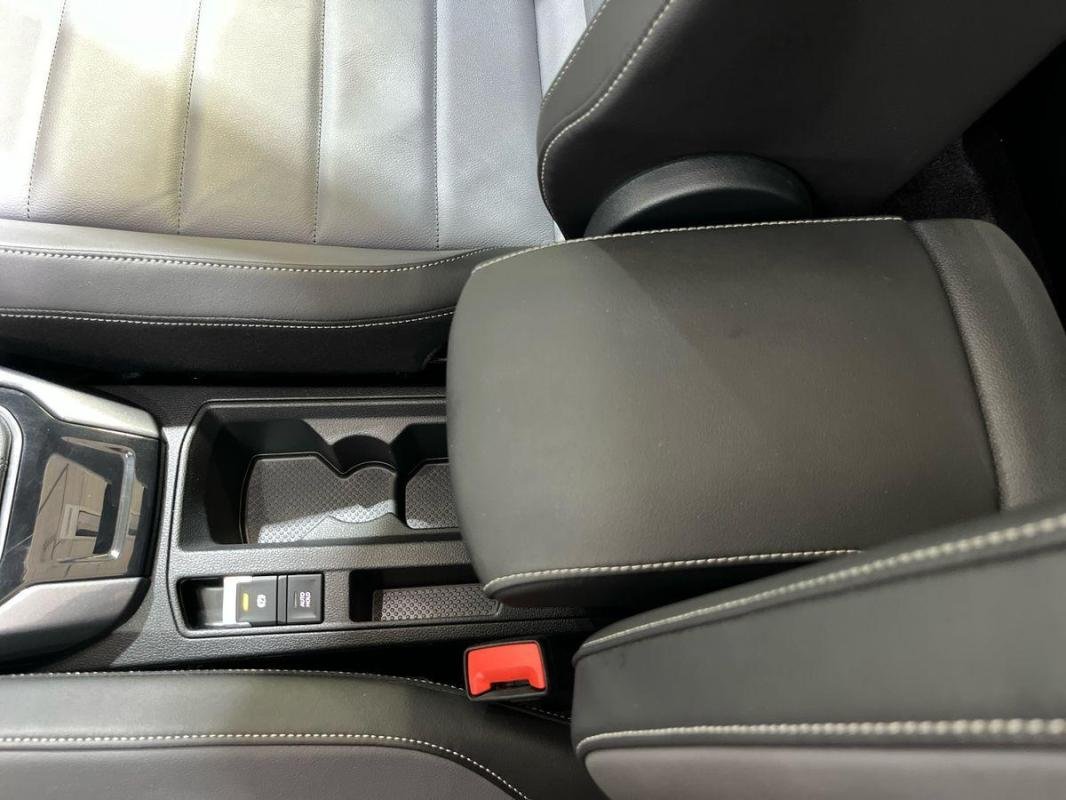 Volkswagen T-Roc - Photo 12