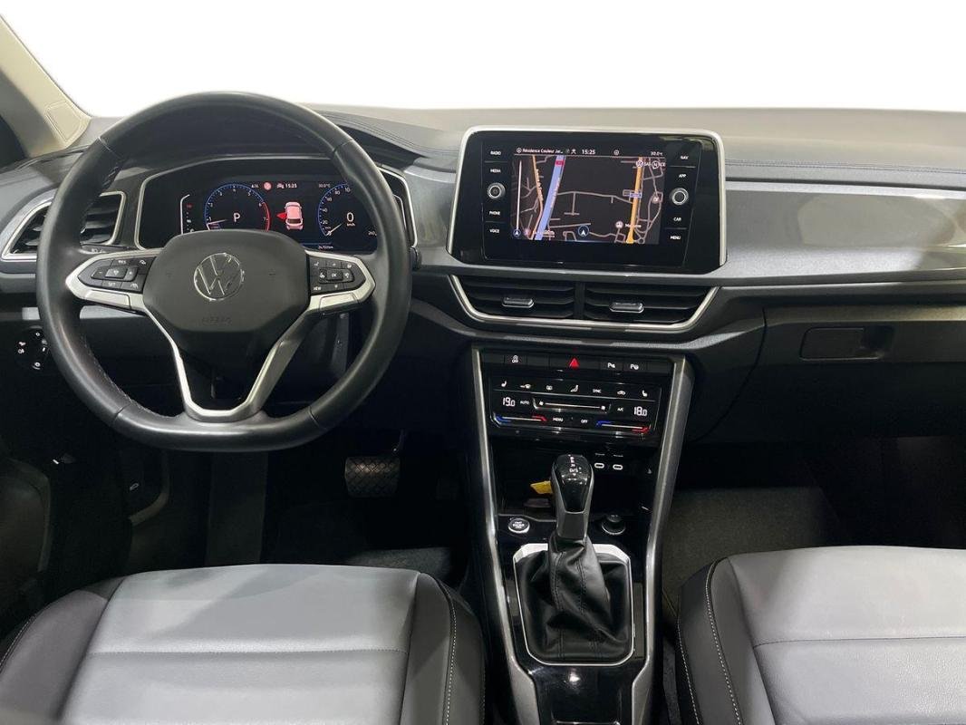 Volkswagen T-Roc - Photo 8