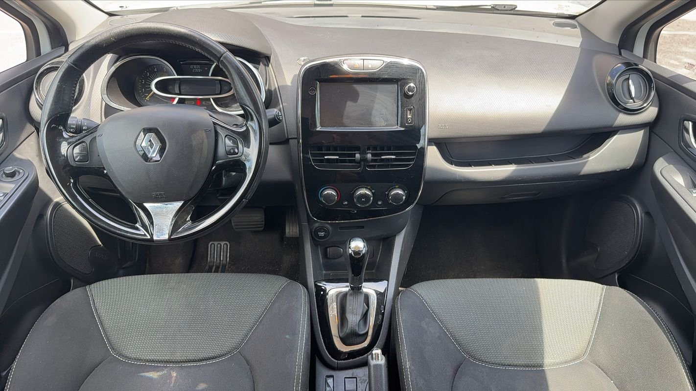 Renault Clio - Photo 11