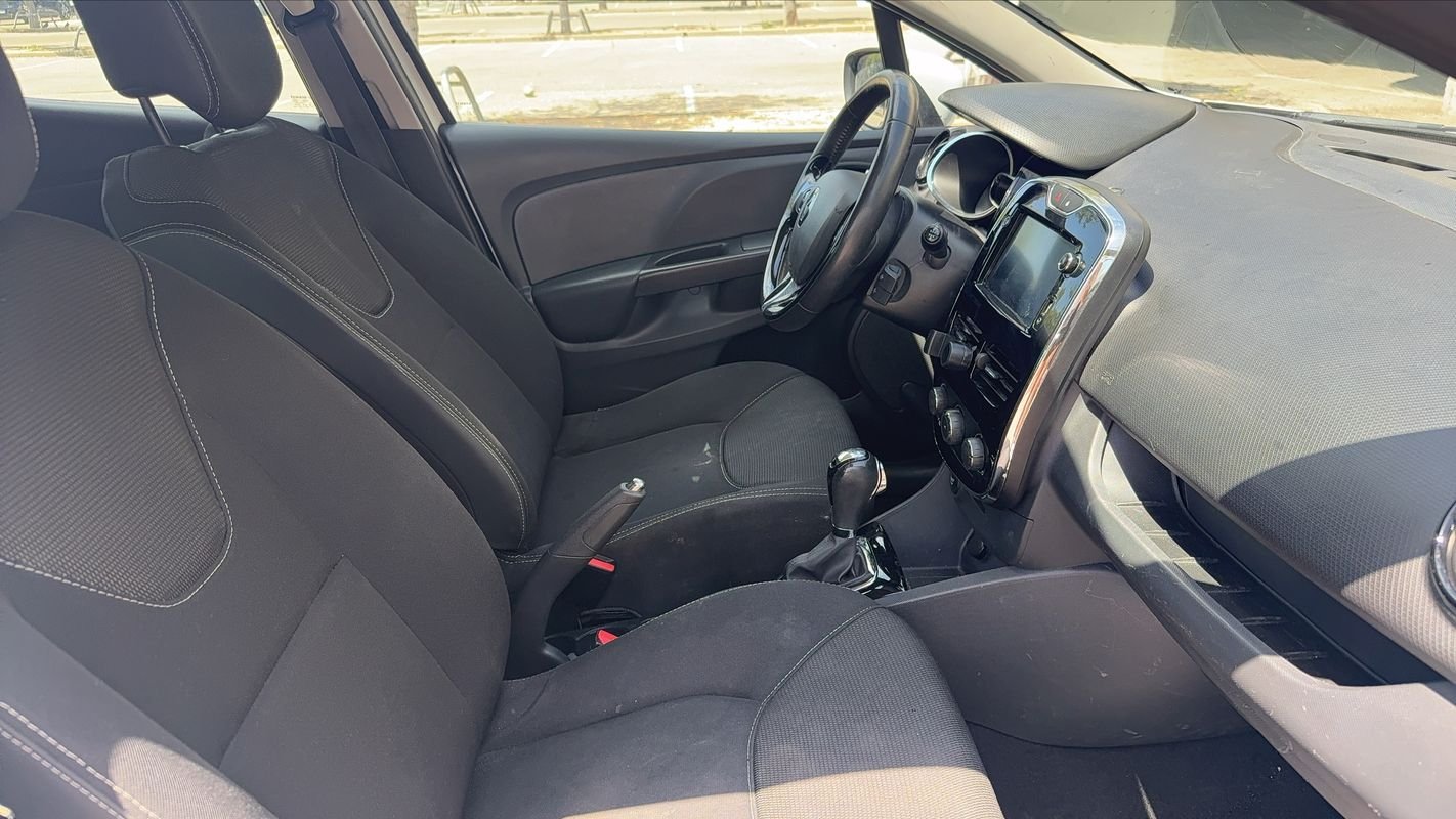 Renault Clio - Photo 26