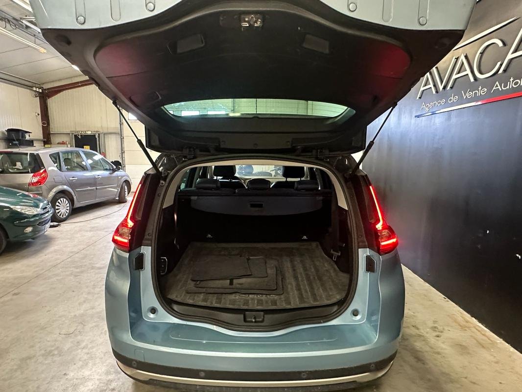 Renault Grand Scénic - Photo 16