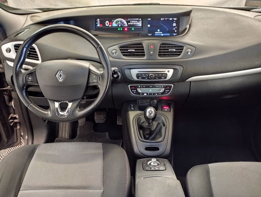 Renault Scénic - Photo 3