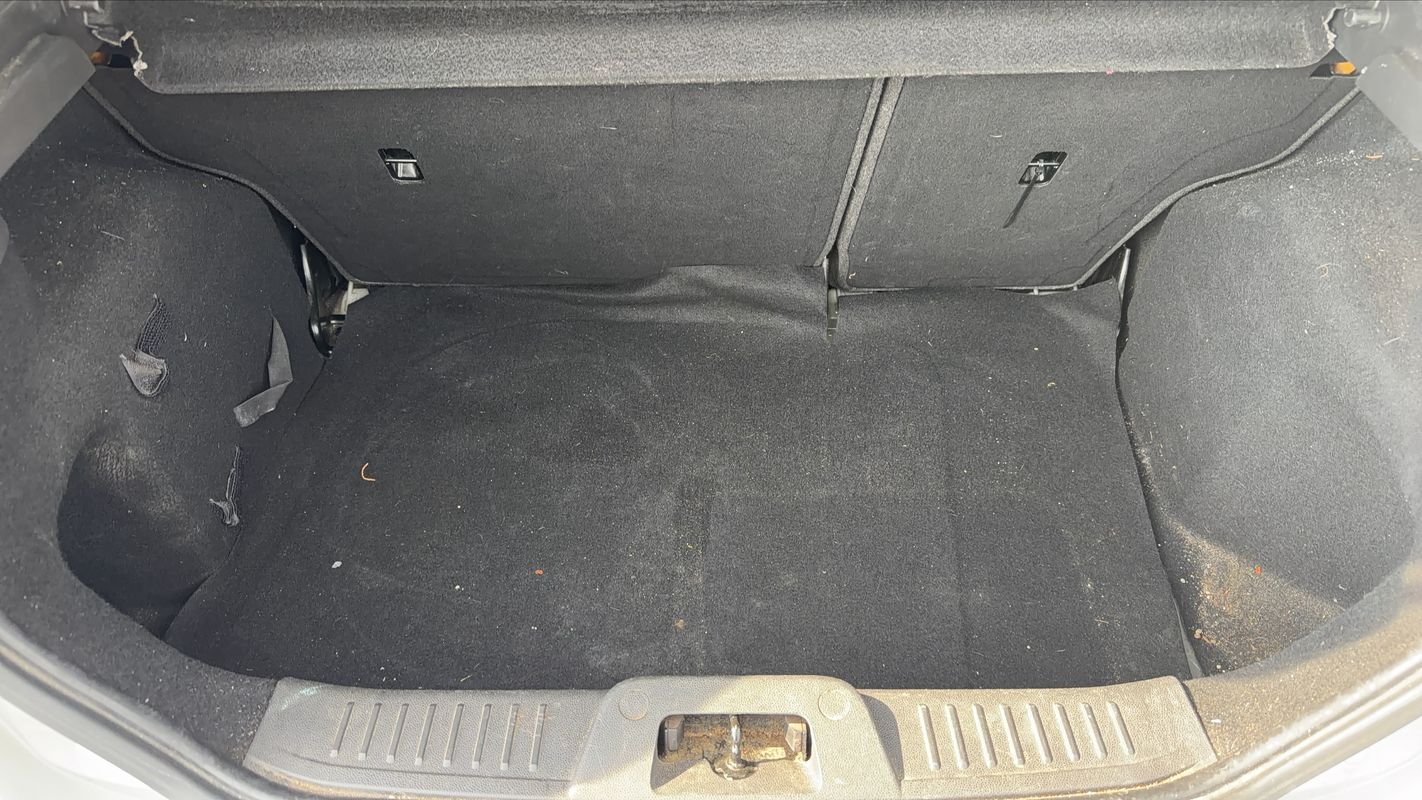 Ford Fiesta - Photo 14