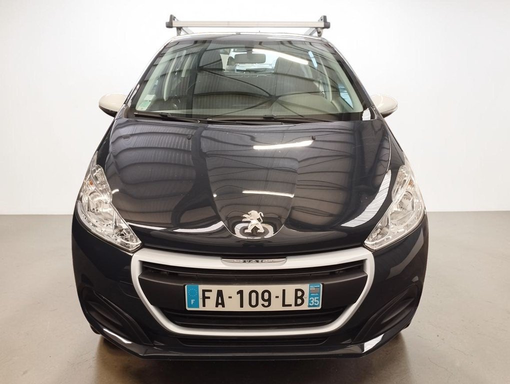 Peugeot 208 - Photo 4