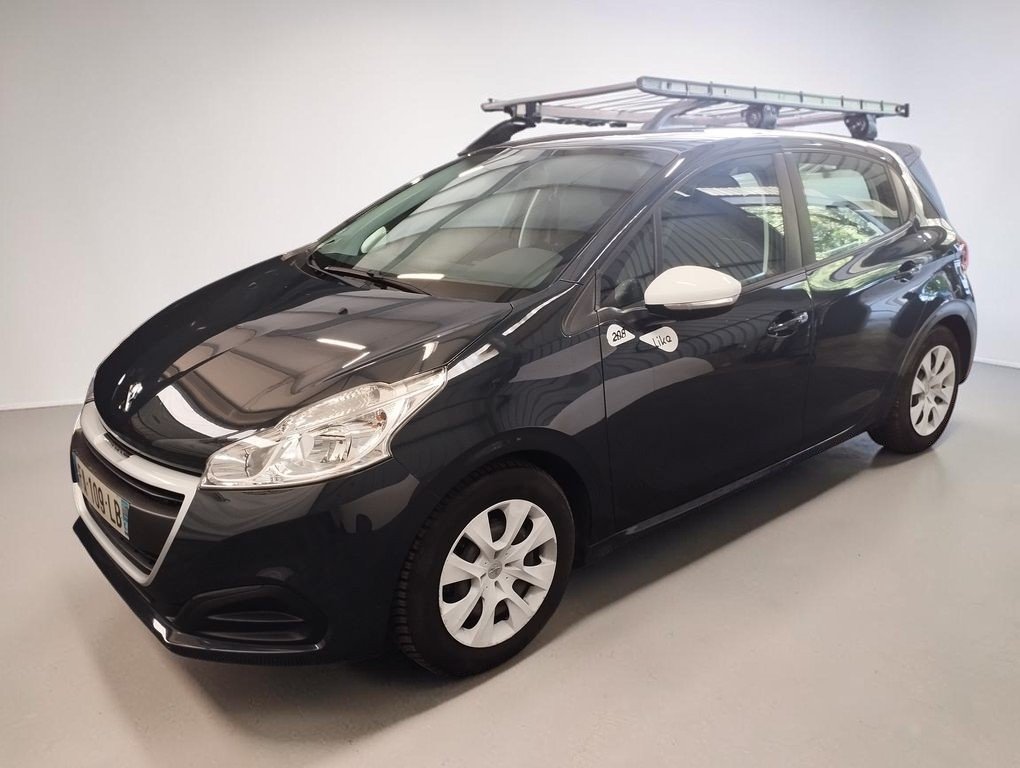 Peugeot 208 - Photo 6