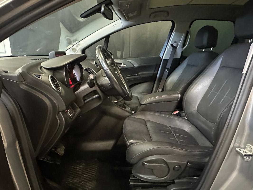 Opel Meriva - Photo 8