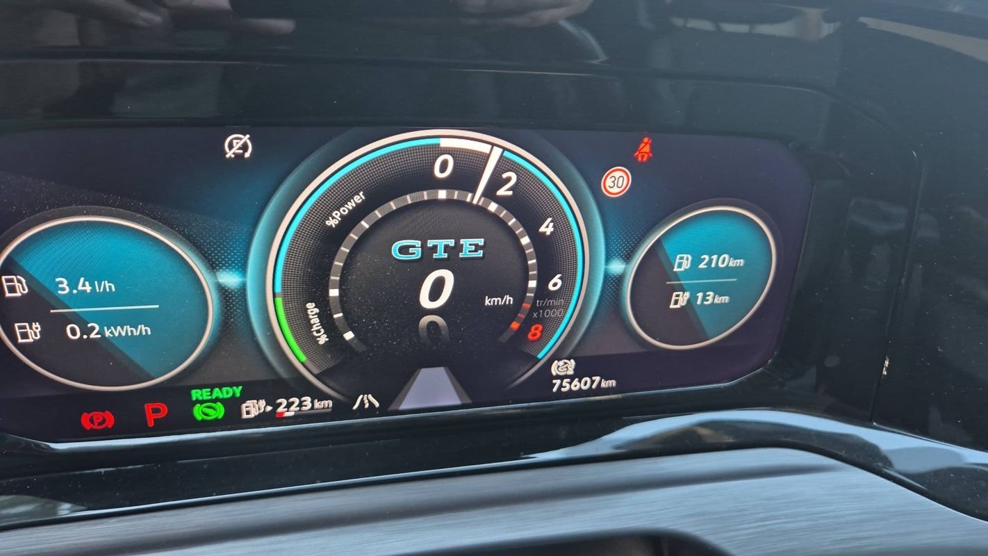 Volkswagen Golf - Photo 12