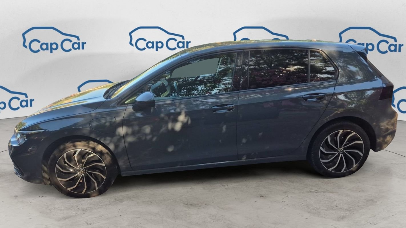 Volkswagen Golf - Photo 2