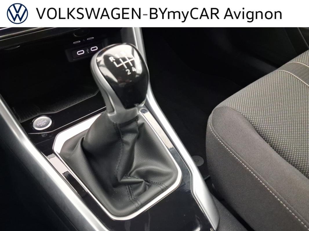 Volkswagen T-Roc - Photo 15