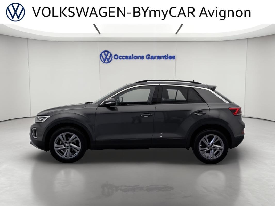 Volkswagen T-Roc - Photo 2