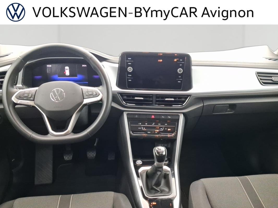 Volkswagen T-Roc - Photo 10