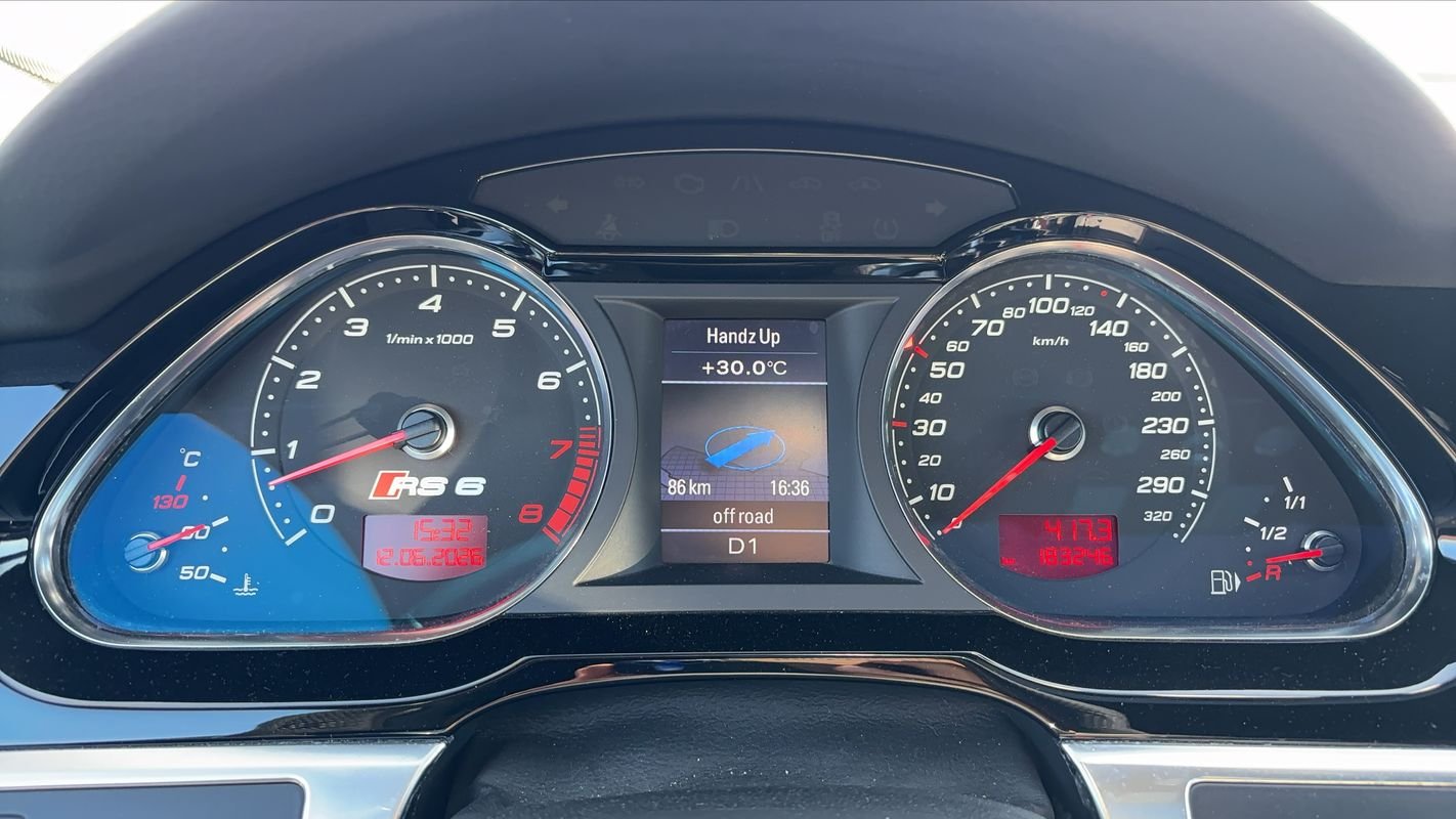 Audi RS6 Avant - Photo 12