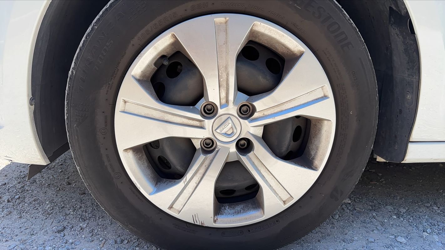 Dacia Sandero - Photo 18