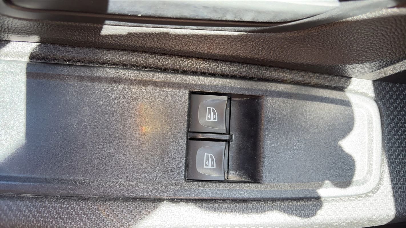 Dacia Sandero - Photo 22