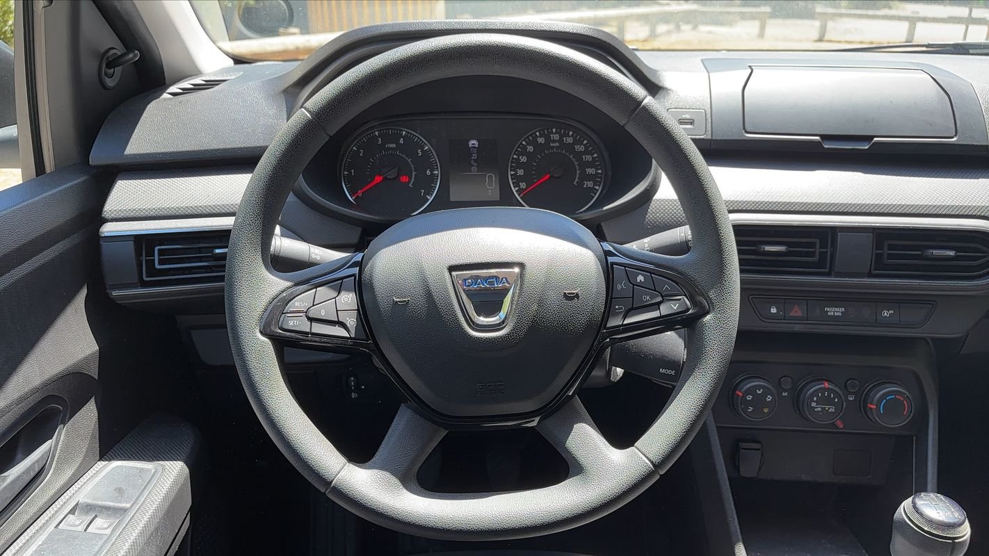 Dacia Sandero - Photo 24